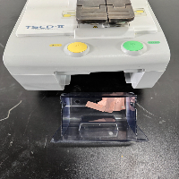 Terumo BCT TSCDII Sterile Tubing Welder image 2